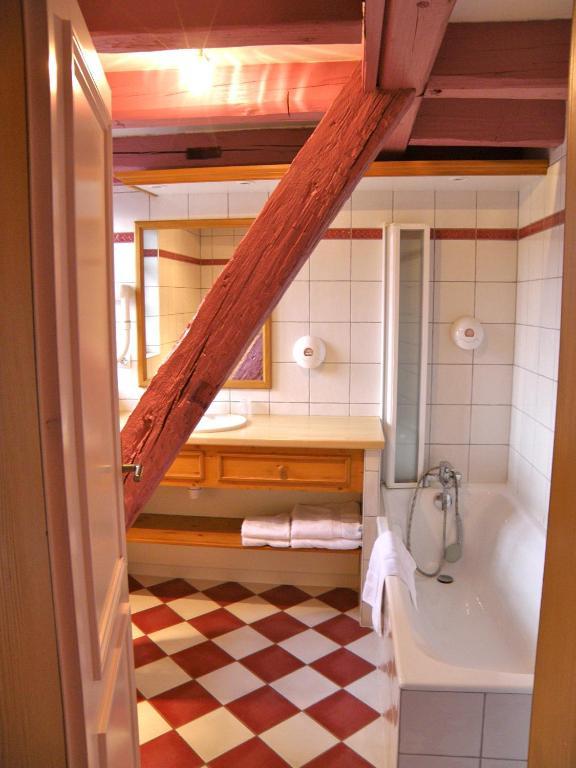 Caveau De L'Ami Fritz Рибовілле Номер фото